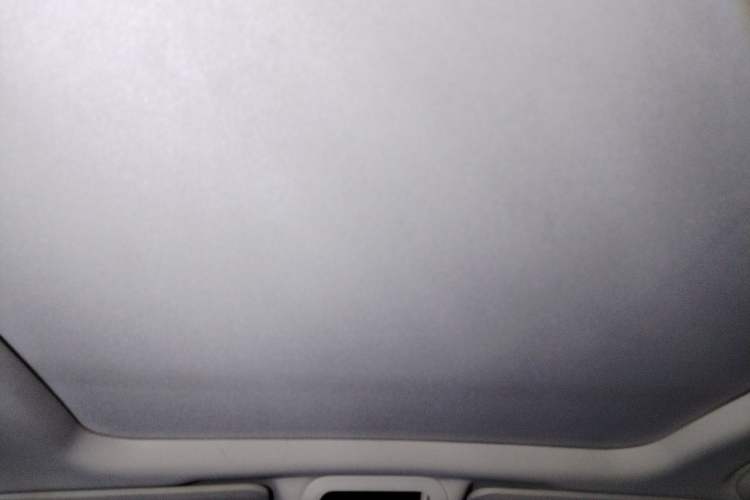 Used Cadillac XT5 2016 25T Luxury Model Headliner