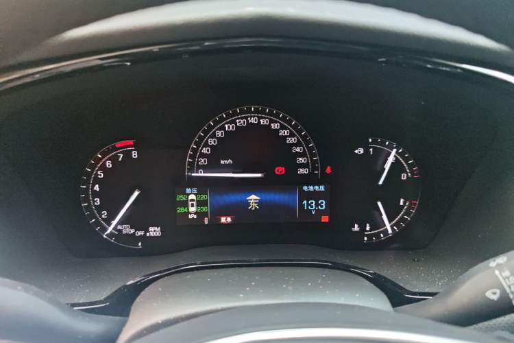 Used Cadillac XT5 2016 28T Four-Wheel Drive Luxury Model Instrument Cluster
