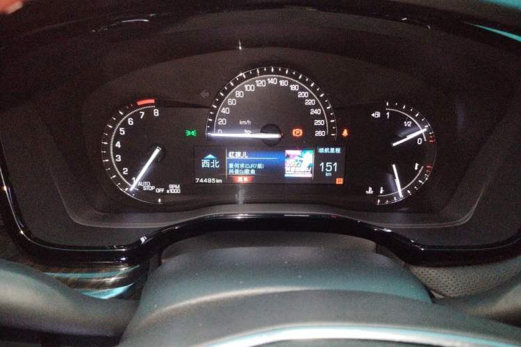 Used Cadillac XT5 2016 25T Luxury Model Instrument Cluster