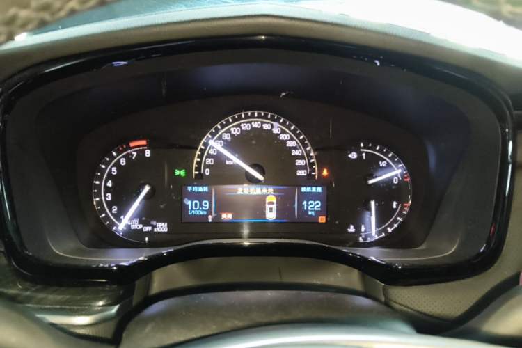 Used Cadillac XT5 2016 25T Luxury Model Instrument Cluster