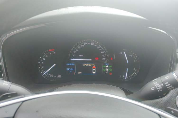 Used Cadillac XT5 2016 25T Luxury Model Instrument Cluster