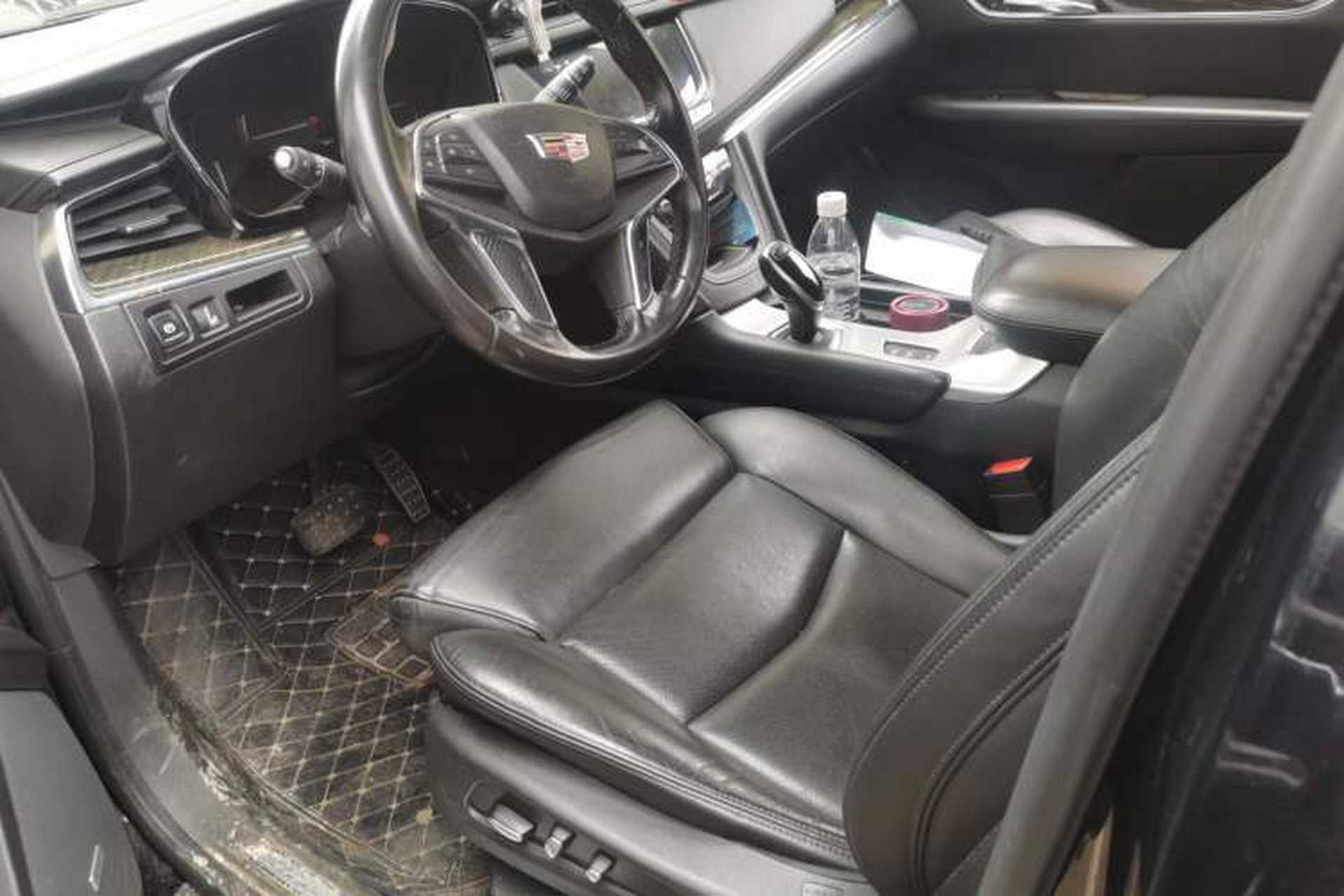 Used Cadillac XT5 2016 28T Four-Wheel Drive Luxury Model Interior 3