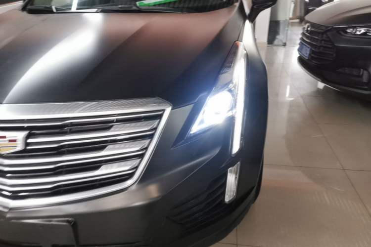 Used Cadillac XT5 2016 25T Luxury Model Left Front Headlight