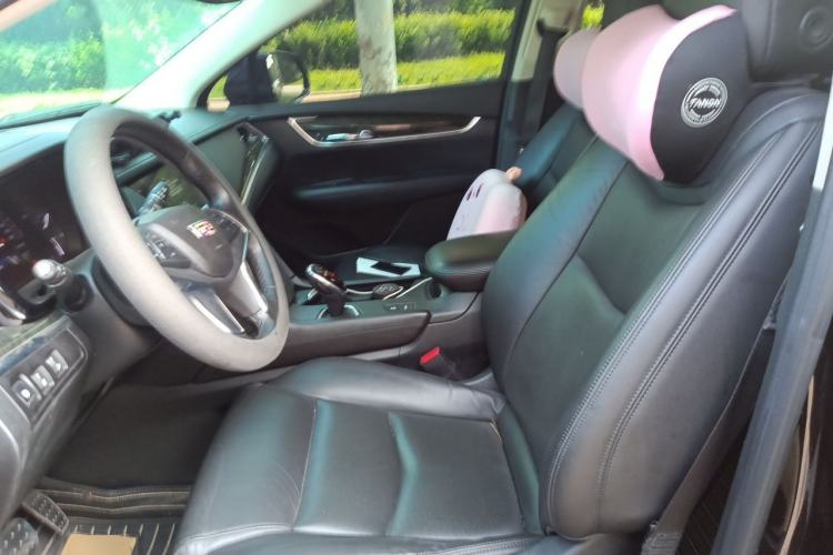 Used Cadillac XT5 2016 25T Luxury Model Left Front Seat