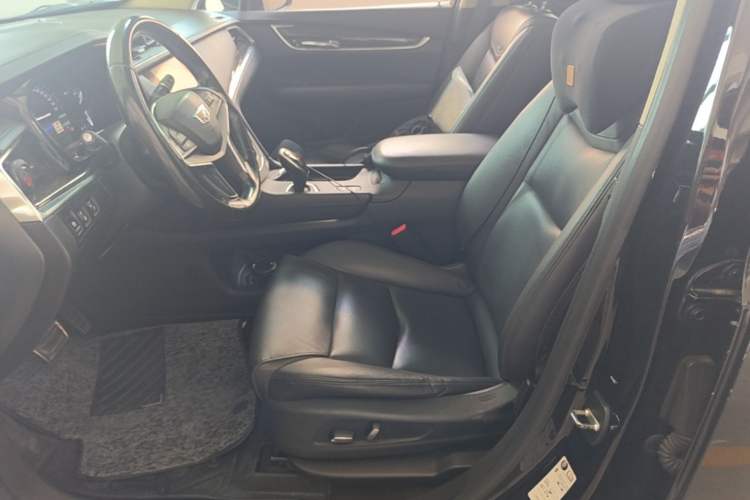 Used Cadillac XT5 2016 25T Luxury Model Left Front Seat