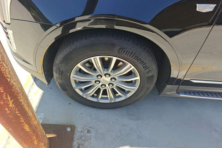 Used Cadillac XT5 2016 28T Four-Wheel Drive Luxury Model Left Front Wheel Hub