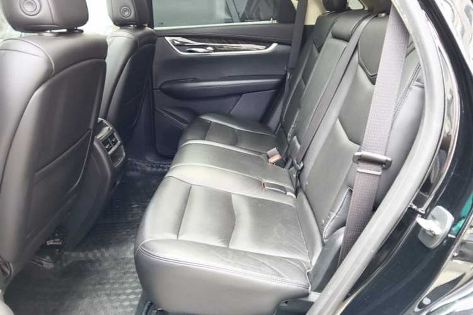 Used Cadillac XT5 2016 25T Luxury Model Left Rear Seat