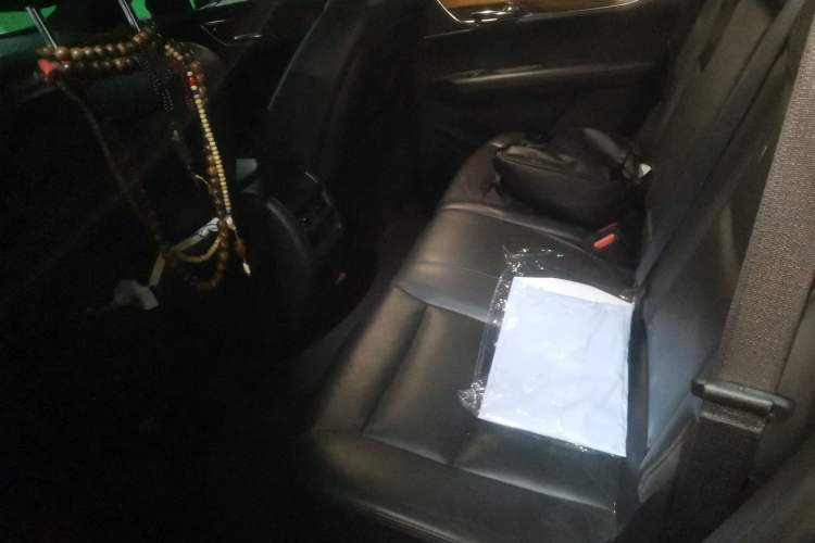 Used Cadillac XT5 2016 28T Four-Wheel-Drive Leading Model Left Rear Seat