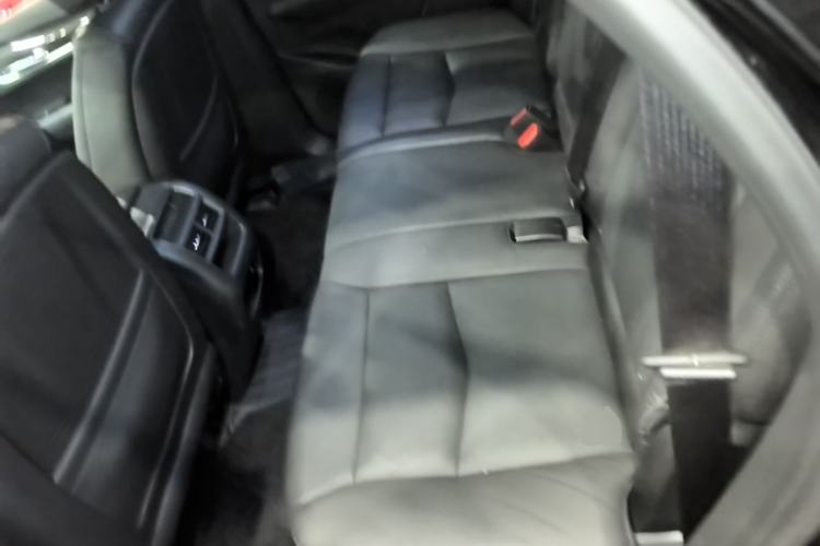 Used Cadillac XT5 2016 25T Luxury Model Left Rear Seat