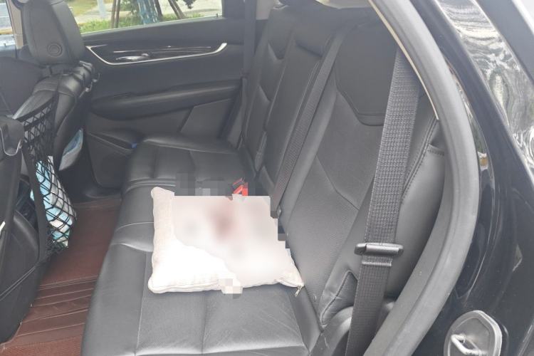 Used Cadillac XT5 2016 25T Luxury Model Left Rear Seat