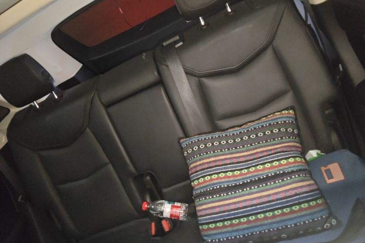 Used Cadillac XT5 2016 25T Luxury Model Left Rear Seat