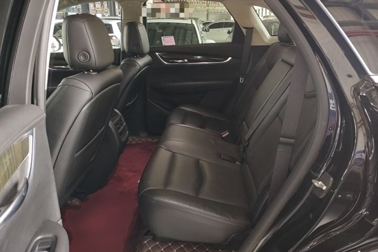 Used Cadillac XT5 2016 25T Luxury Model Left Rear Seat