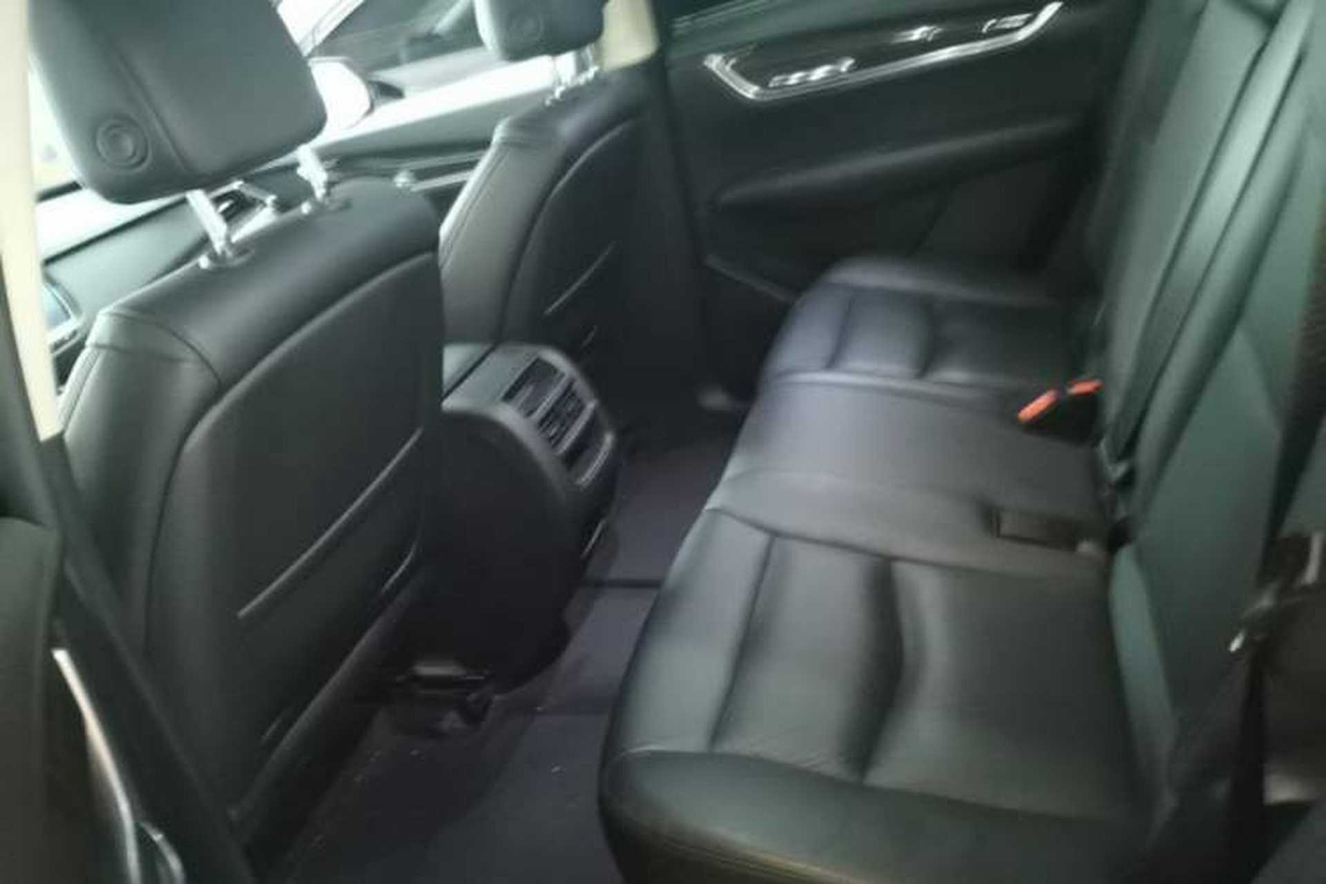 Used Cadillac XT5 2016 25T Luxury Model Left Rear Seat
