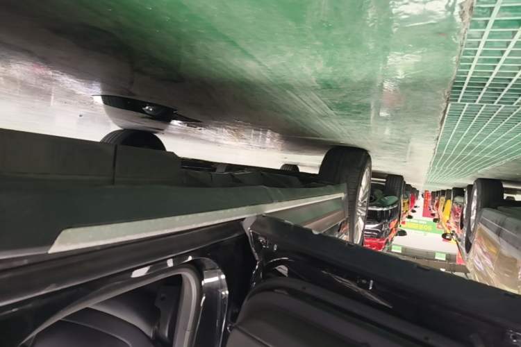 Used Cadillac XT5 2016 28T Four-Wheel Drive Luxury Model Left Side Sill