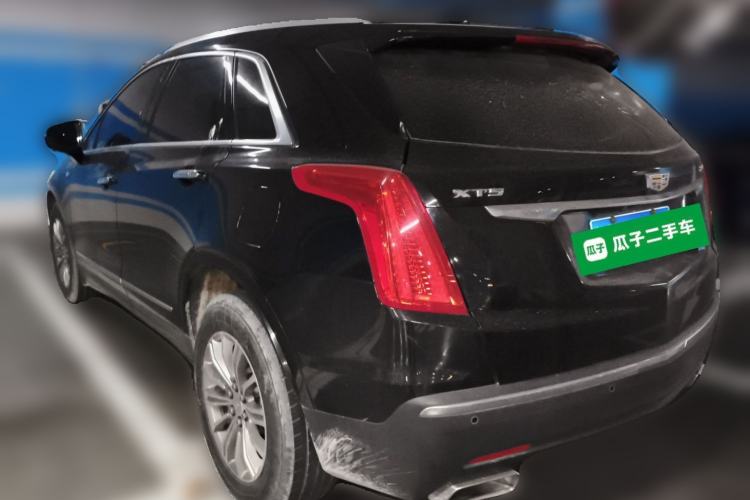 Used Cadillac XT5 2016 25T Luxury Model Rear Left 45 Deg
