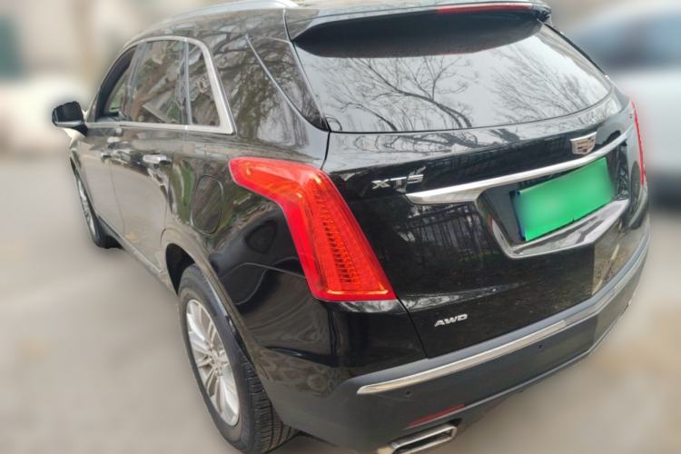 Used Cadillac XT5 2016 28T Four-Wheel Drive Luxury Model Rear Left 45 Deg