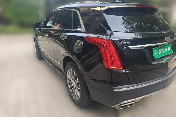 Used Cadillac XT5 2016 25T Luxury Model Rear Left 45 Deg