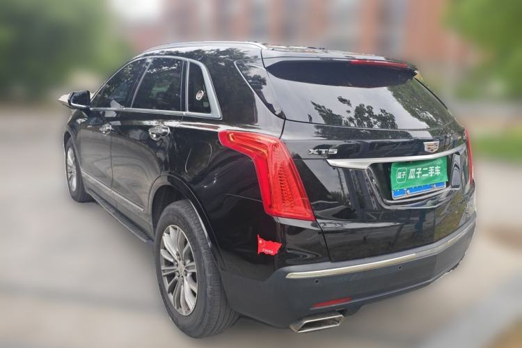 Used Cadillac XT5 2016 25T Luxury Model Rear Left 45 Deg