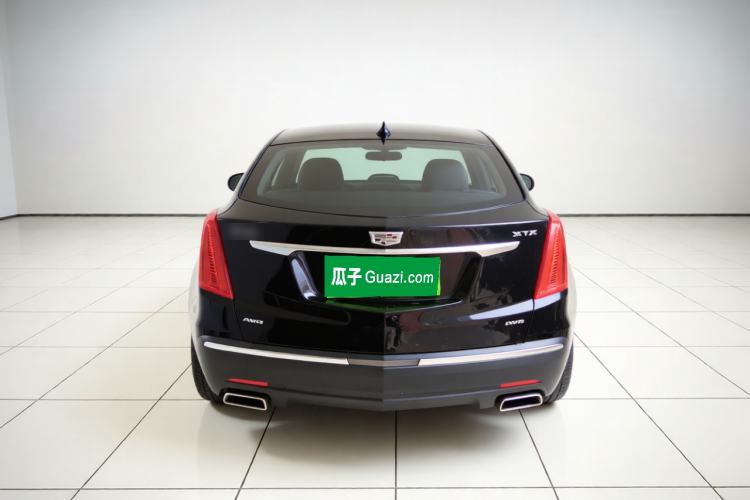 Used Cadillac XT5 2016 28T Four-Wheel Drive Tech Version Rear Left 45 Deg