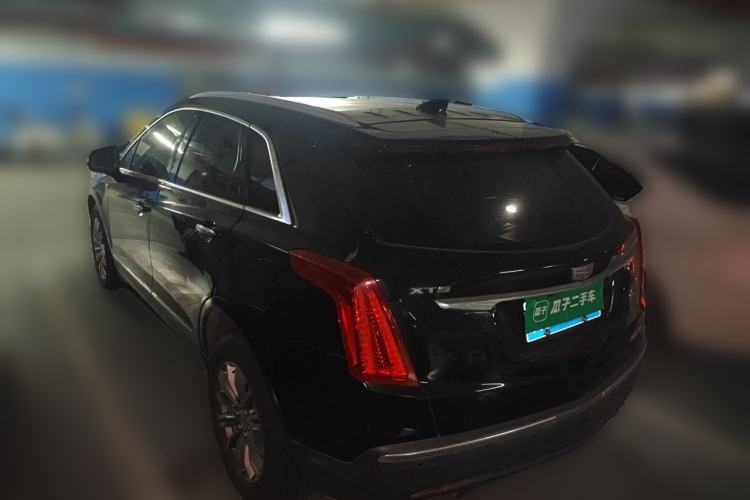 Used Cadillac XT5 2016 25T Luxury Model Rear Left 45 Deg