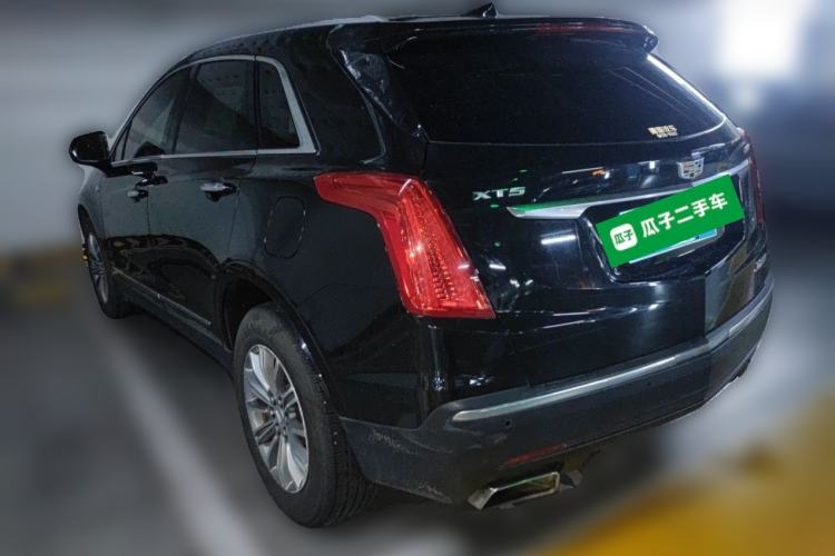 Used Cadillac XT5 2016 25T Luxury Model Rear Left 45 Deg