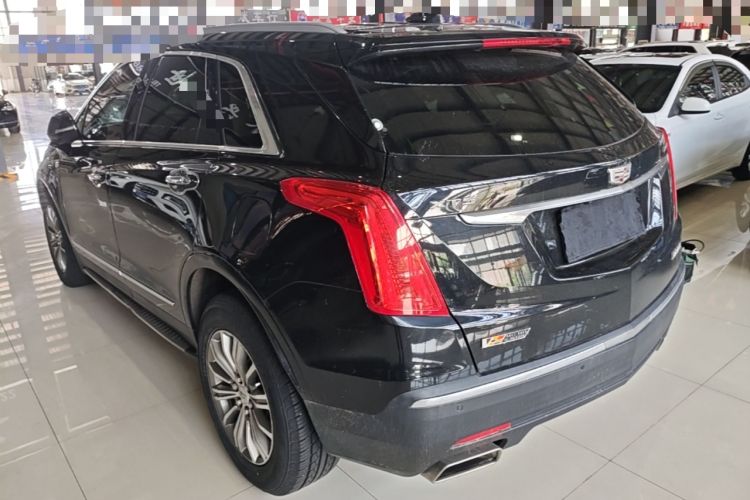 Used Cadillac XT5 2016 25T Luxury Model Rear Left 45 Deg