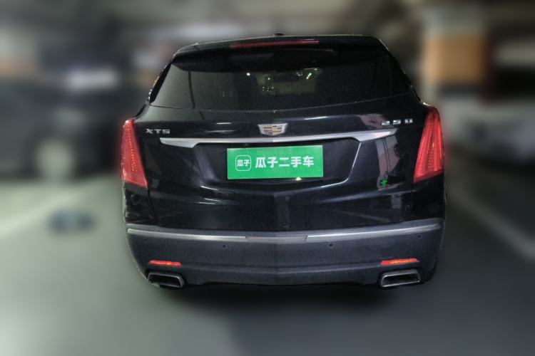 Used Cadillac XT5 2016 25T Luxury Model Rear