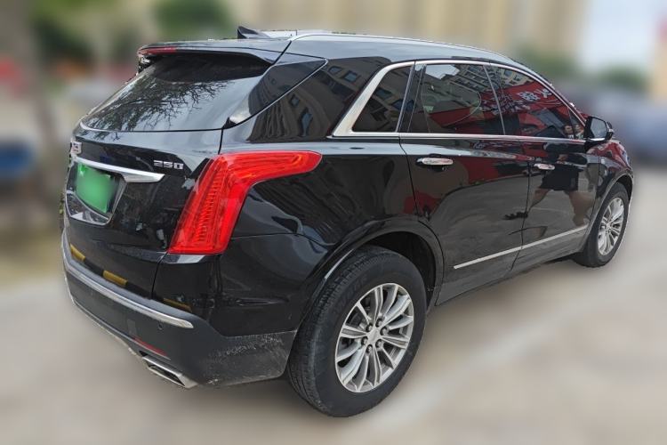 Used Cadillac XT5 2016 25T Luxury Model Rear Right 45 Deg