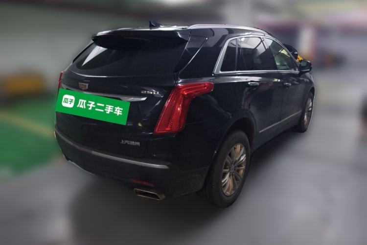 Used Cadillac XT5 2016 25T Tech Edition Rear Right 45 Deg