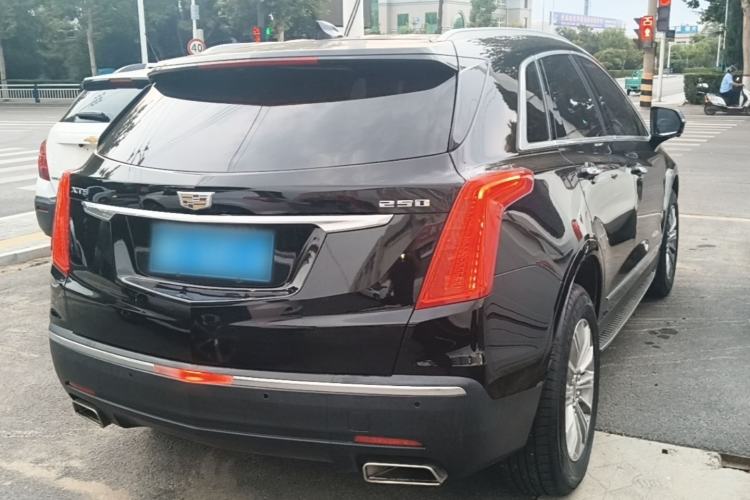 Used Cadillac XT5 2016 25T Luxury Model Rear Right 45 Deg