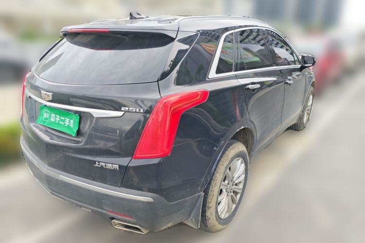 Used Cadillac XT5 2016 25T Tech Edition Rear Right 45 Deg