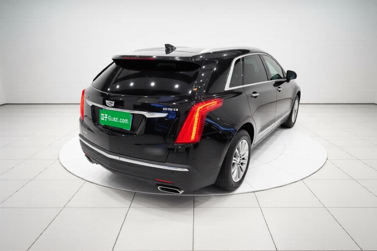 Used Cadillac XT5 2016 25T Luxury Model Rear Right 45 Deg