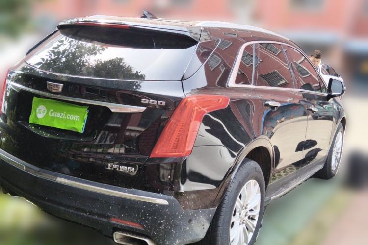 Used Cadillac XT5 2016 28T Four-Wheel Drive Tech Version Rear Right 45 Deg