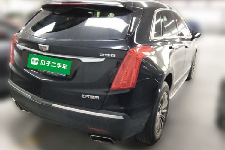 Used Cadillac XT5 2016 25T Luxury Model Rear Right 45 Deg