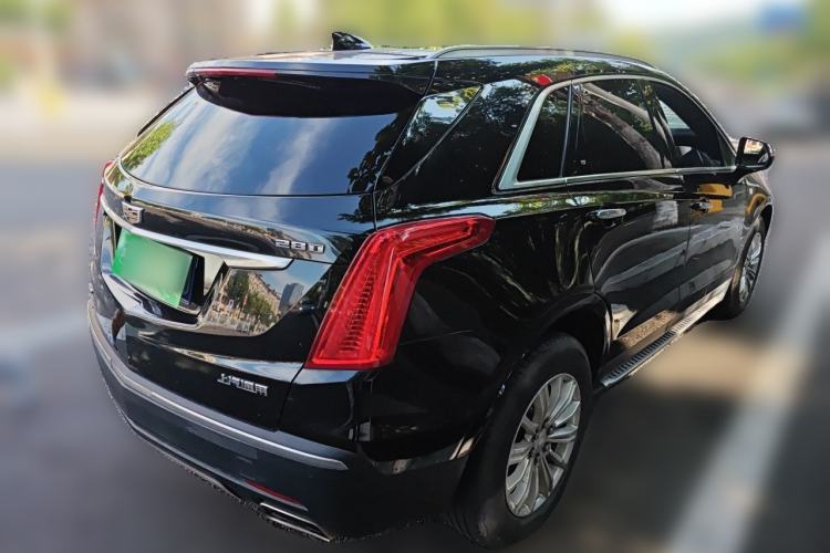 Used Cadillac XT5 2016 28T Four-Wheel Drive Tech Version Rear Right 45 Deg