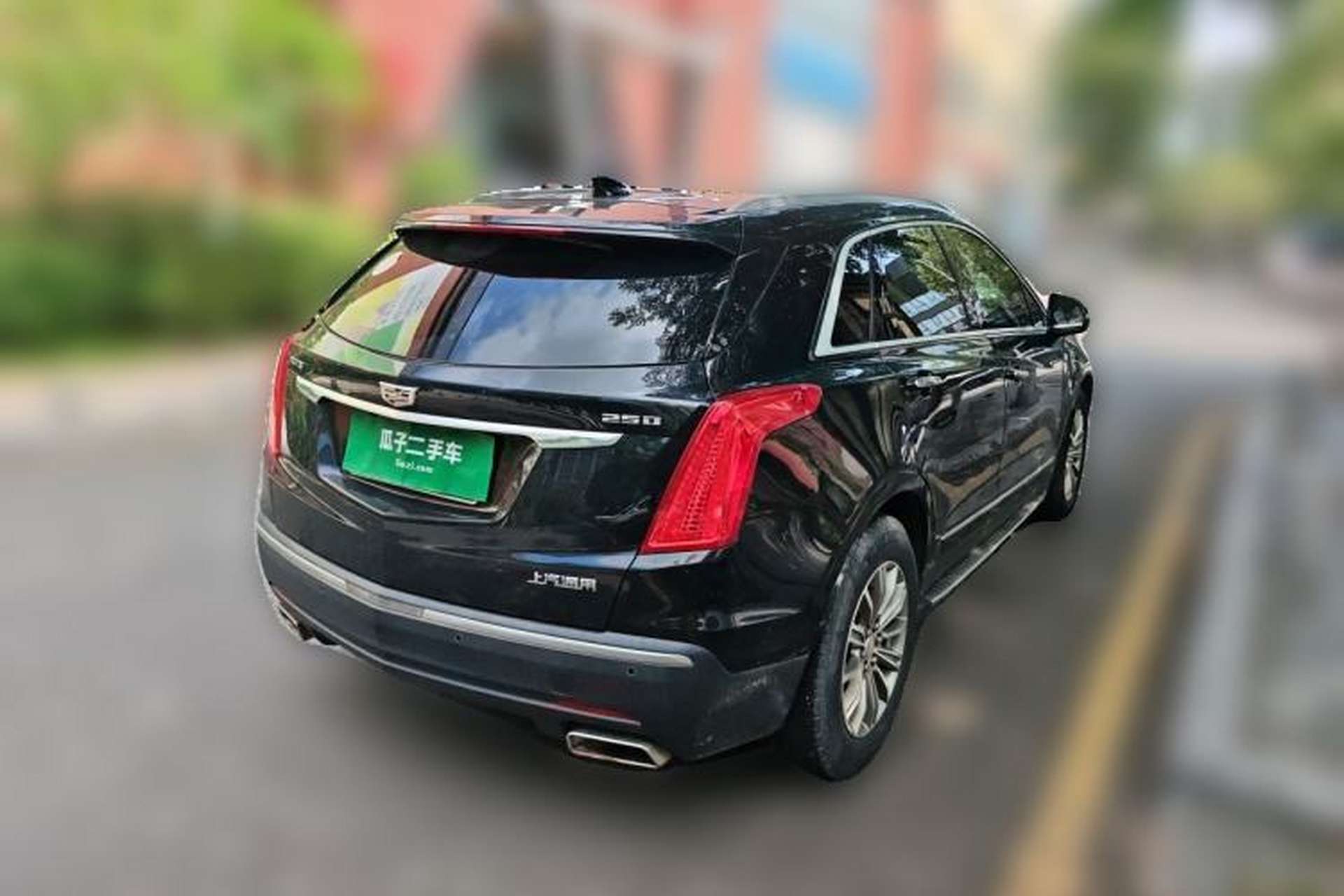 Used Cadillac XT5 2016 25T Luxury Model Rear Right 45 Deg