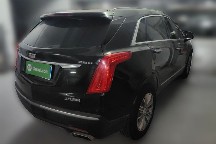 Used Cadillac XT5 2016 25T Luxury Model Rear Right 45 Deg