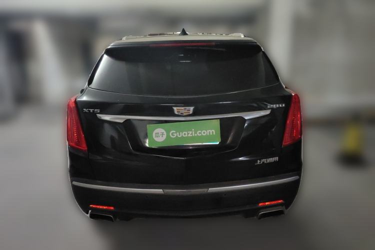 Used Cadillac XT5 2016 25T Luxury Model Rear