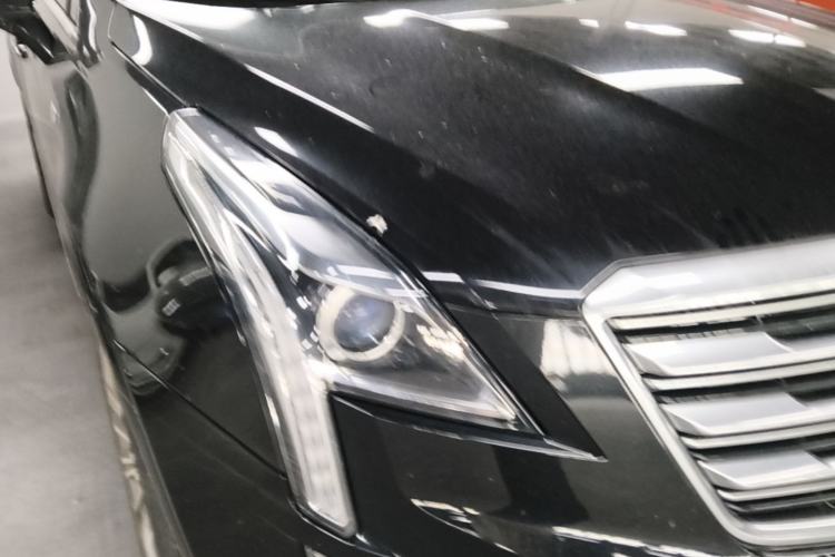 Used Cadillac XT5 2016 25T Luxury Model Right Front Headlight