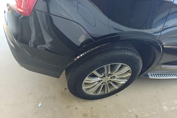 Used Cadillac XT5 2016 28T Four-Wheel Drive Luxury Model Right Rear Wheel Hub