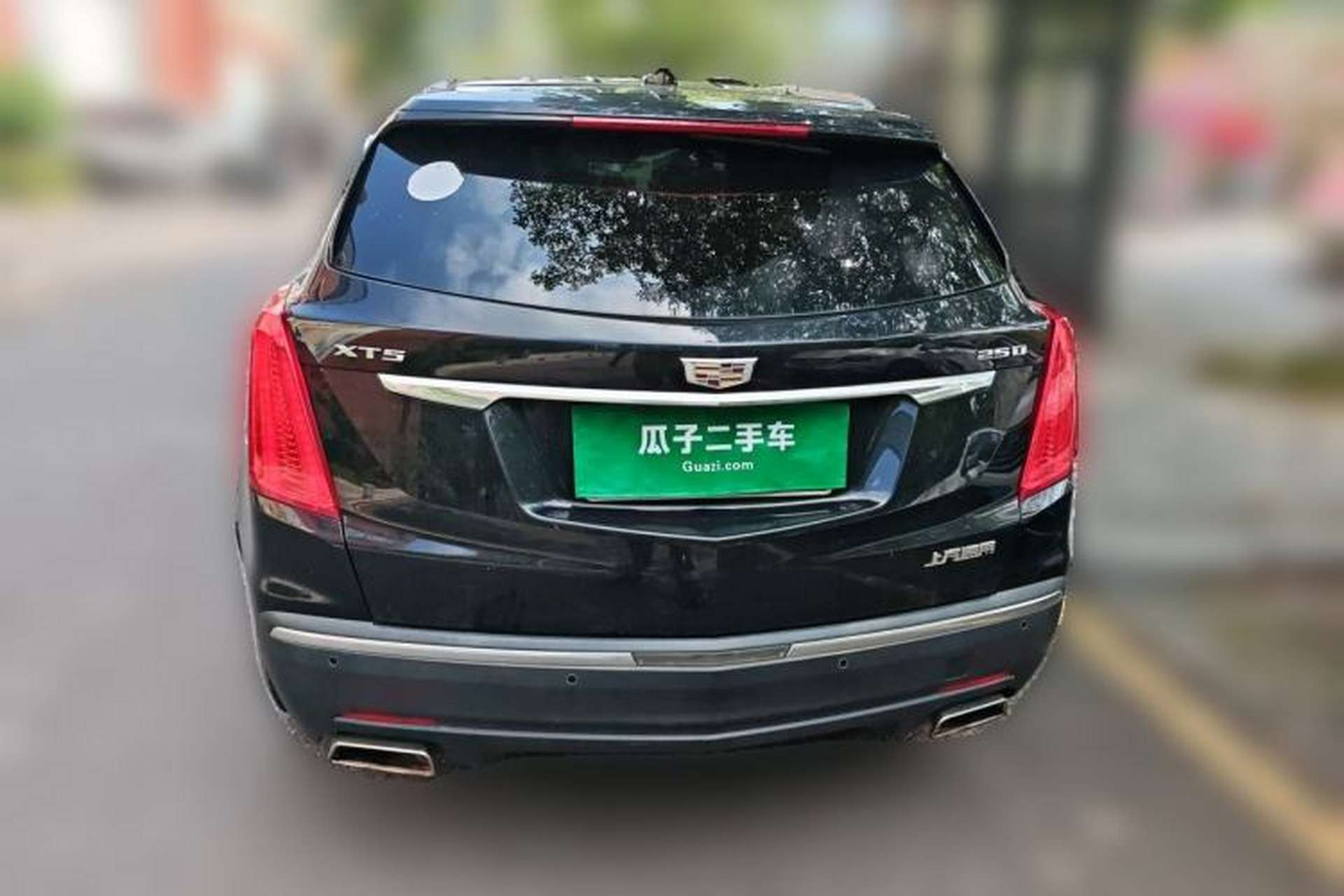 Used Cadillac XT5 2016 25T Luxury Model Trunk