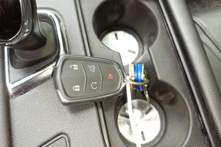 Used Cadillac XT5 2016 28T Four-Wheel-Drive Leading Model Vehicle Key