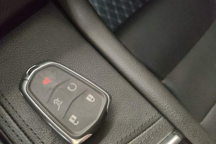 Used Cadillac XT5 2016 28T Four-Wheel Drive Luxury Model Vehicle Key