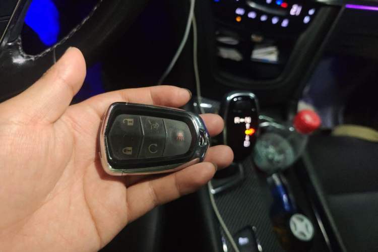 Used Cadillac XT5 2016 28T Four-Wheel-Drive Leading Model Vehicle Key