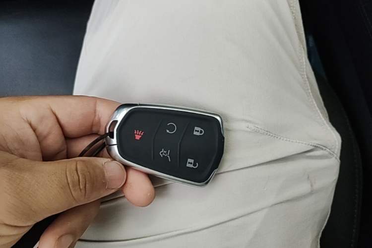 Used Cadillac XT5 2016 28T Four-Wheel Drive Luxury Model Vehicle Key