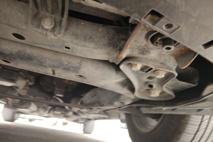 Used Cadillac XT5 2016 25T Luxury Model Chassis Front Left