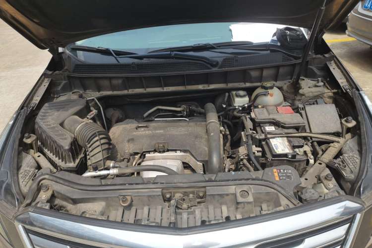 Used Cadillac XT5 2016 28T Four-Wheel Drive Luxury Model Engine Bay