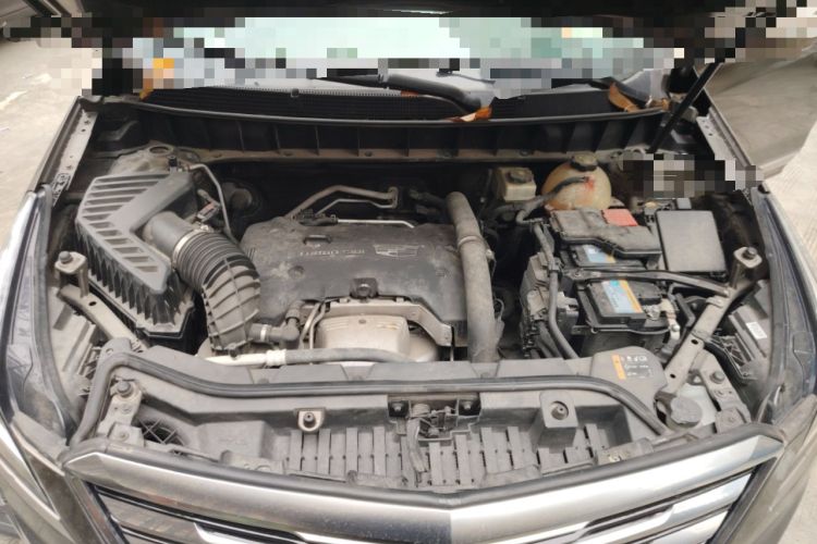 Used Cadillac XT5 2016 25T Luxury Model Engine Bay