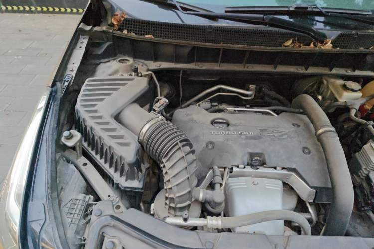 Used Cadillac XT5 2016 28T Four-Wheel Drive Luxury Model Engine Bay Right