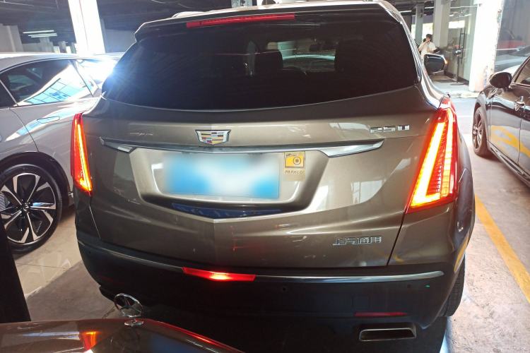 Used Cadillac XT5 2016 25T Luxury Model Exterior 4